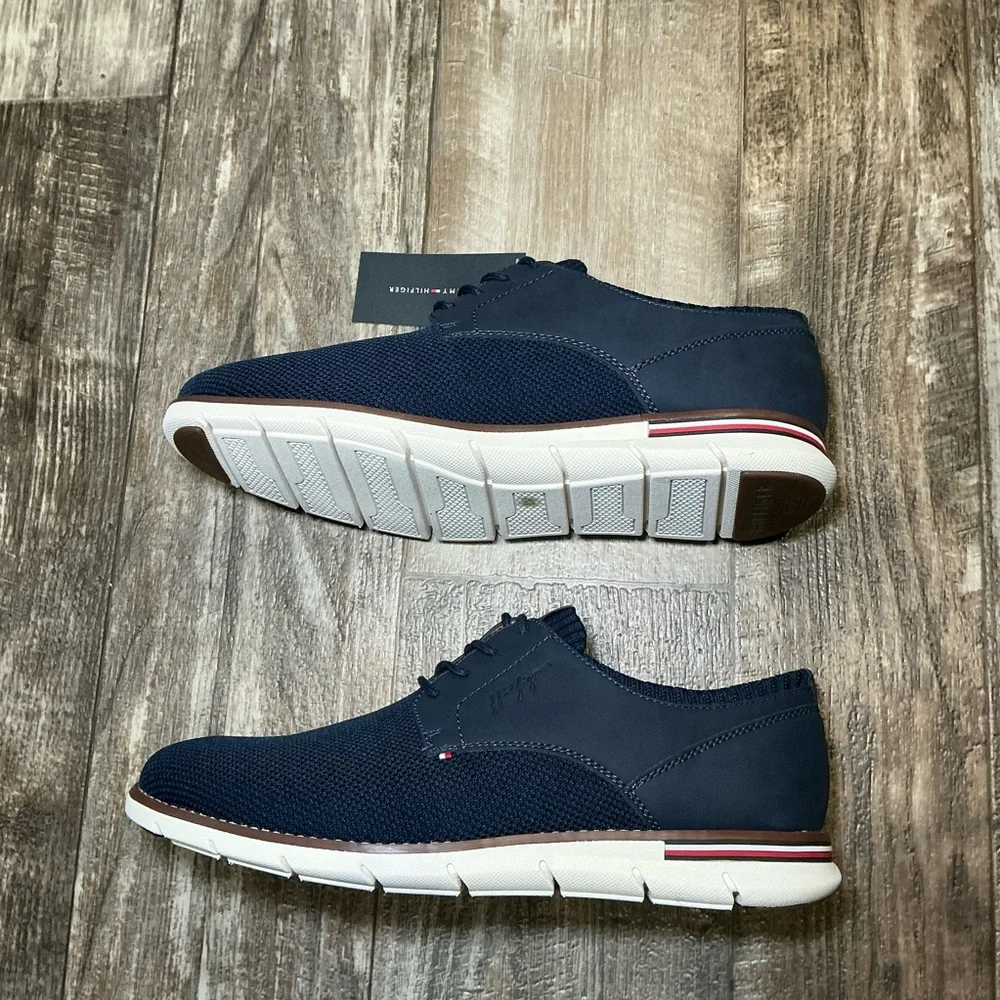 Tommy Hilfiger Navy Blue Oxfords Size 10 - Picture 12 of 16